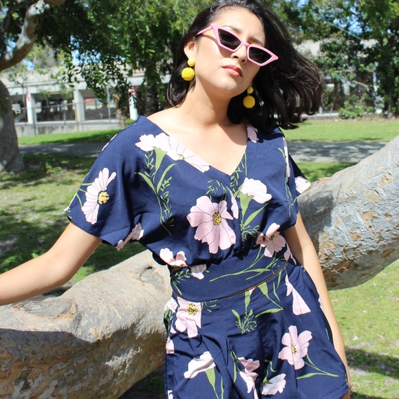 🚨END OF SUMMER SALE// 2 piece set - Picture 8 of 8